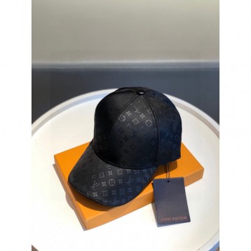 Louis Vuittonルイ・2022年最新キャップ スポーツ帽子 男女兼用 日よけ 野球帽 帽子 ベースボールキャップ Louis Vuittonルイ・2022年最新キャップ スポーツ帽子 男女兼用 日よけ 野球帽 帽子 ベースボールキャップ