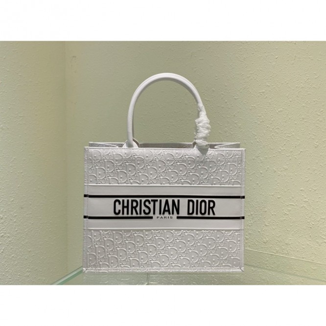 Dior Booktote ディオール ロゴ オブリーク エンボス ミディアム