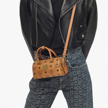 【世界中で大人気】MCM 〈エッセンシャル〉ボストンバッグ – ヴィセトス オリジナル Mini MWBAASE03CO001 【世界中で大人気】MCM 〈エッセンシャル〉ボストンバッグ – ヴィセトス オリジナル Mini MWBAASE03CO001