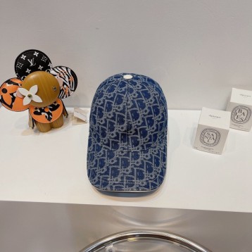 DIOR ディオール・2022年最新キャップ スポーツ帽子 男女兼用 日よけ 野球帽 帽子 ベースボールキャップ DIOR ディオール・2022年最新キャップ スポーツ帽子 男女兼用 日よけ 野球帽 帽子 ベースボールキャップ
