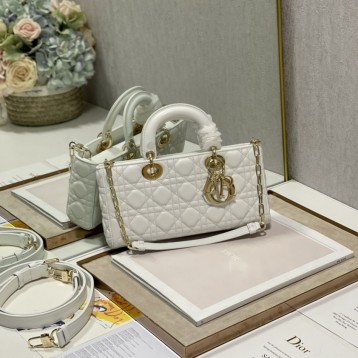 Dior バッグ《LADY D-JOY》ラテカラー Cannage ラム DHL Dior バッグ《LADY D-JOY》ラテカラー Cannage ラム DHL