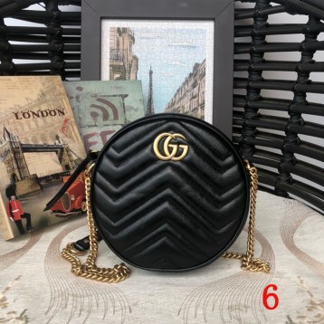 Gucci〔GGマーモント〕ラウンド ミニ ショルダーバッグ550154  Gucci〔GGマーモント〕ラウンド ミニ ショルダーバッグ550154