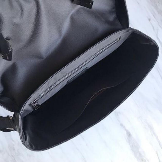 【人気】Louis Vuitton PMボイジャーメッセンジャーバッグ