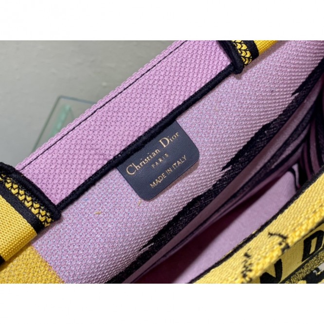 Dior ☆ DIOR BOOK TOTE ラージバッグ