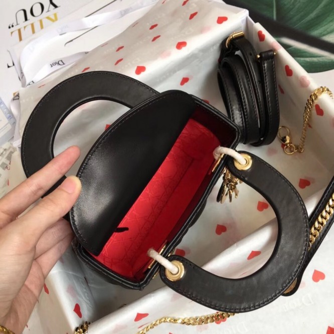 ディオール LADY DIOR ミニバッグ エレガント