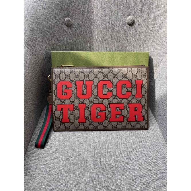 22SS GUCCI TIGER プリント GG ポーチ GGスプリーム688378-1