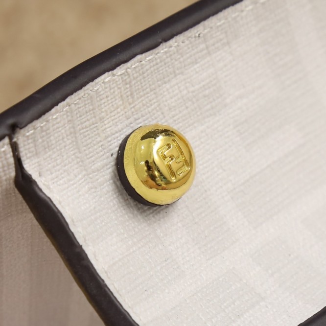FENDI PEEKABOO フェンディ ピーカブー ミニ