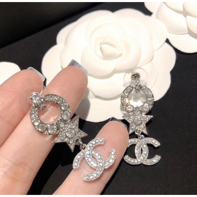 Chanel・ シャネルスタッドピアス イヤリング