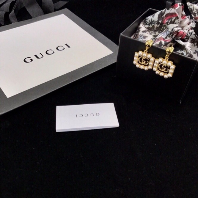 【GUCCIグッチ】ダブルG イヤリング