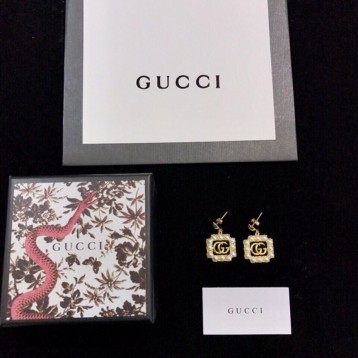 【GUCCIグッチ】ダブルG イヤリング