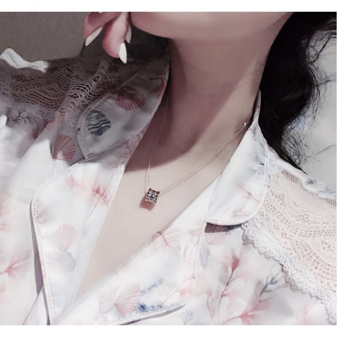 GUCCI ネックレス シルバー ユニセックス