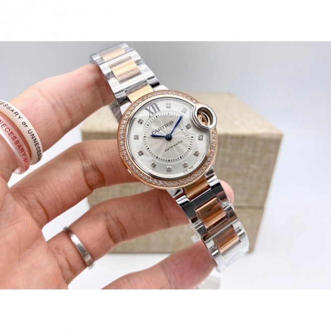 CARTIER レディースウォッチ タンクアメリカンウォッチ ミニウォッチ、クォーツムーブメント、ダイヤモンド、レザーストラップ Cartier060