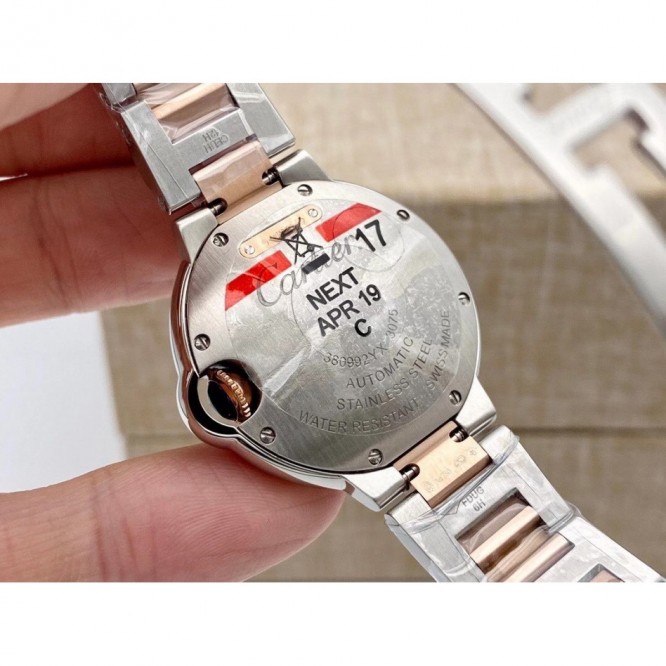 CARTIER レディースウォッチ タンクアメリカンウォッチ ミニウォッチ、クォーツムーブメント、ダイヤモンド、レザーストラップ Cartier060