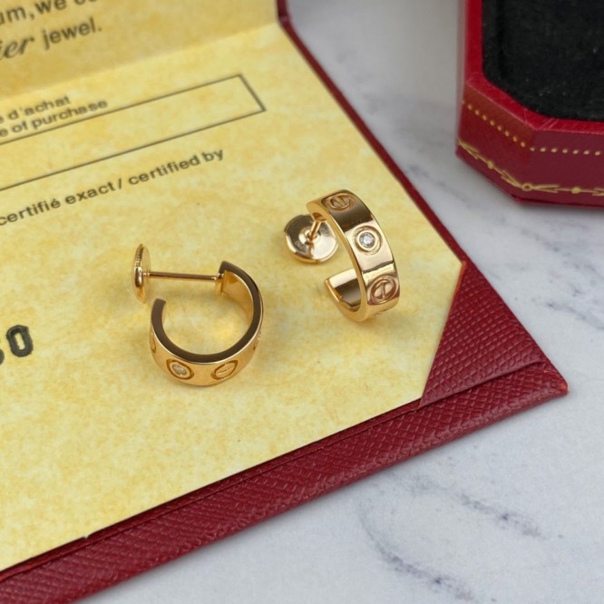 CartieR ダイヤモンド2個をセットしたラブピアス