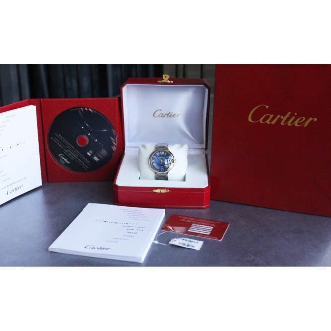 CARTIER レディースウォッチ タンクアメリカンウォッチ ミニウォッチ、クォーツムーブメント、ダイヤモンド、レザーストラップ Cartier058