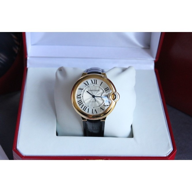 CARTIER レディースウォッチ タンクアメリカンウォッチ ミニウォッチ、クォーツムーブメント、ダイヤモンド、レザーストラップ Cartier051