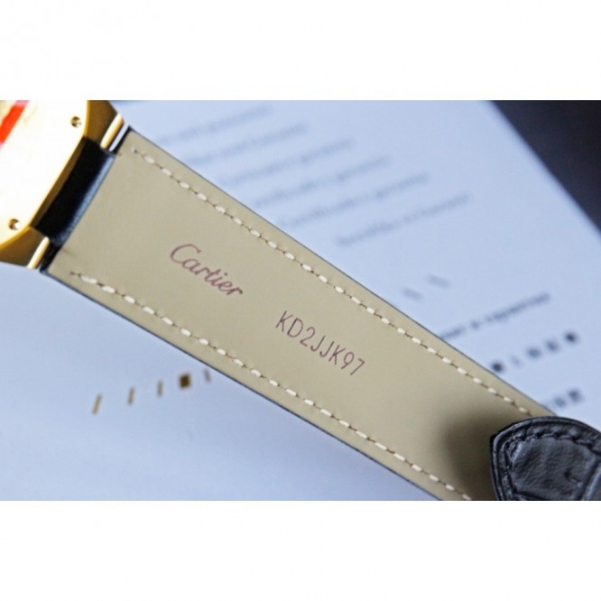 CARTIER レディースウォッチ タンクアメリカンウォッチ ミニウォッチ、クォーツムーブメント、ダイヤモンド、レザーストラップ Cartier051