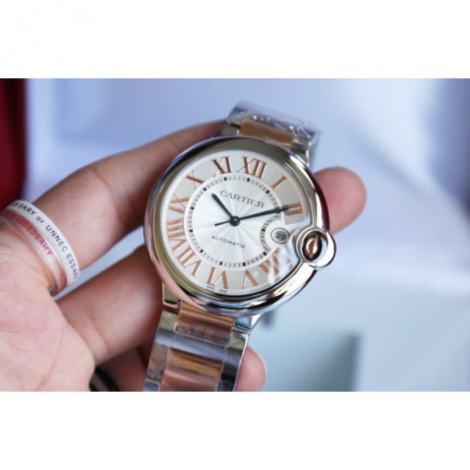 CARTIER レディースウォッチ タンクアメリカンウォッチ ミニウォッチ、クォーツムーブメント、ダイヤモンド、レザーストラップ Cartier047