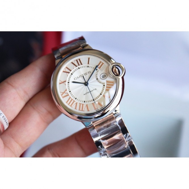 CARTIER レディースウォッチ タンクアメリカンウォッチ ミニウォッチ、クォーツムーブメント、ダイヤモンド、レザーストラップ Cartier047