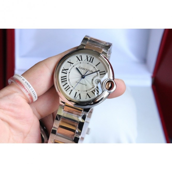CARTIER レディースウォッチ タンクアメリカンウォッチ ミニウォッチ、クォーツムーブメント、ダイヤモンド、レザーストラップ Cartier046