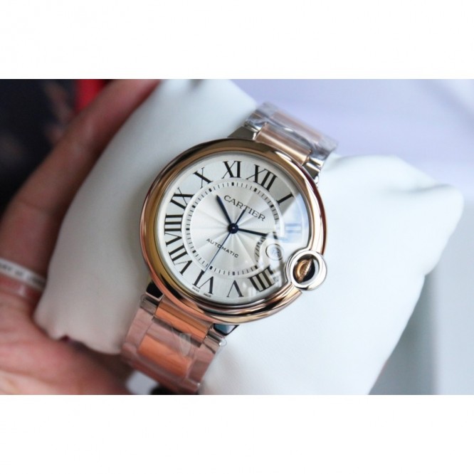 CARTIER レディースウォッチ タンクアメリカンウォッチ ミニウォッチ、クォーツムーブメント、ダイヤモンド、レザーストラップ Cartier045