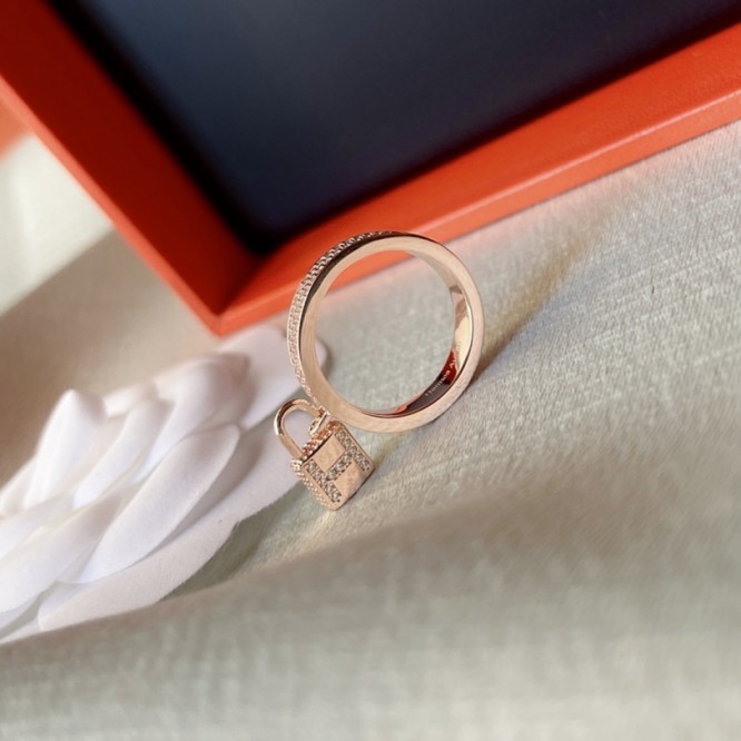 Hermes エルメス ・リング