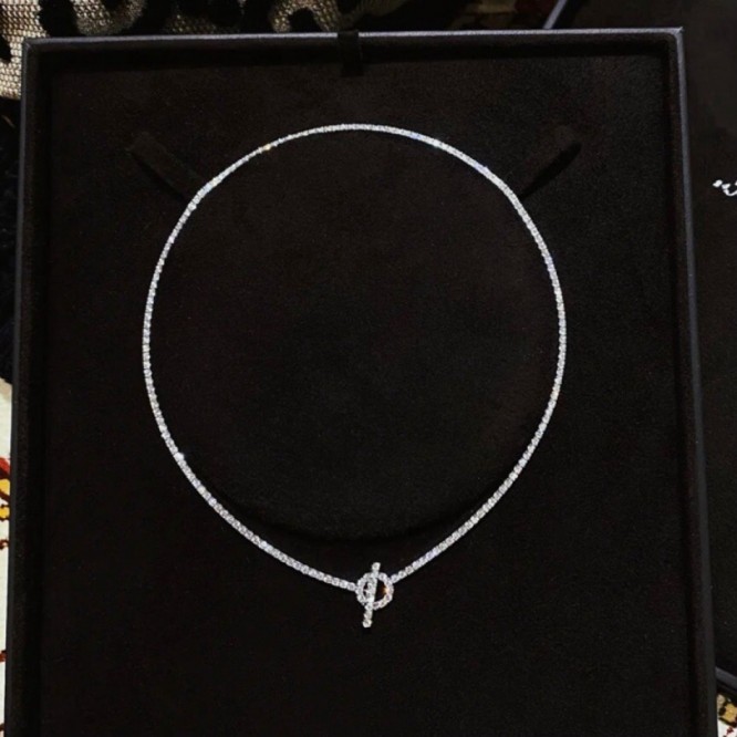 Hermes エルメス ・ネックレス