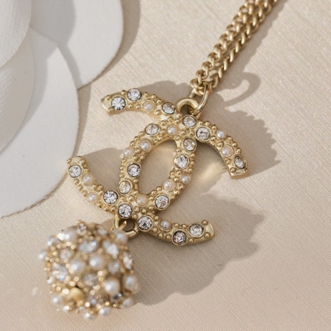 Chanel・ シャネルネックレス