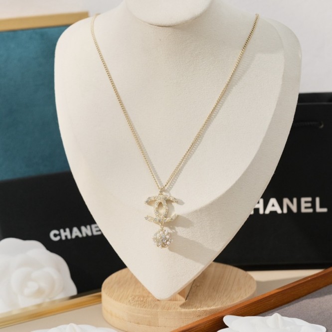 Chanel・ シャネルネックレス