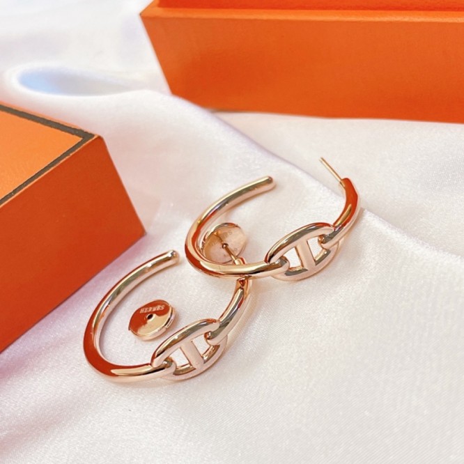Hermes エルメス ・スタッドピアス イヤリング