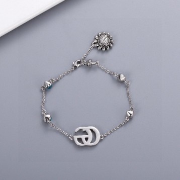 【GUCCIグッチ】インターロッキング G シルバー ブレスレッド
