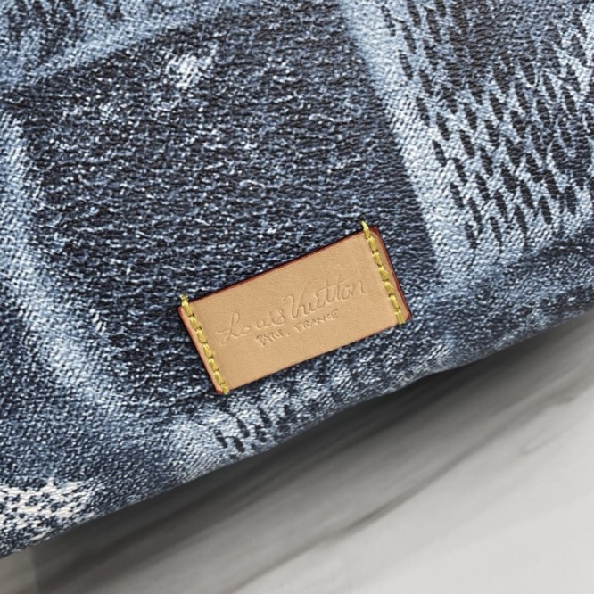 【Louis Vuitton】ディスカバリー バックパック PMN50060