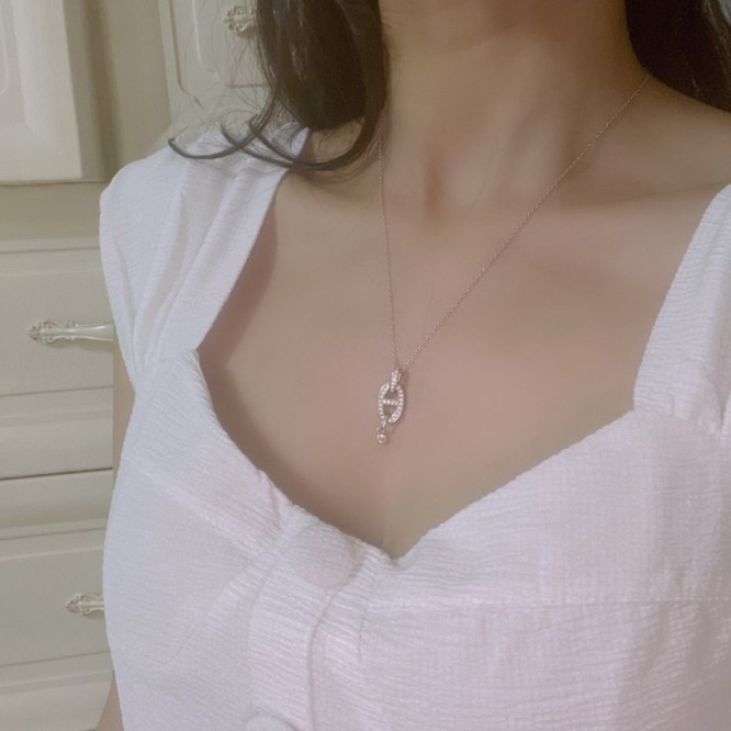 Hermes エルメス ・ネックレス