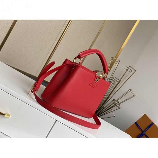 M52689 Louis Vuitton カプシーヌ BB