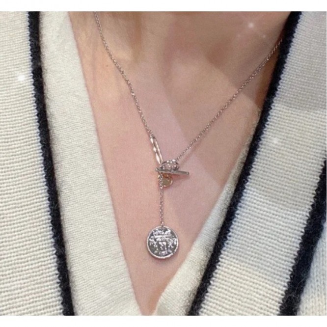 Hermes エルメス ・ネックレス