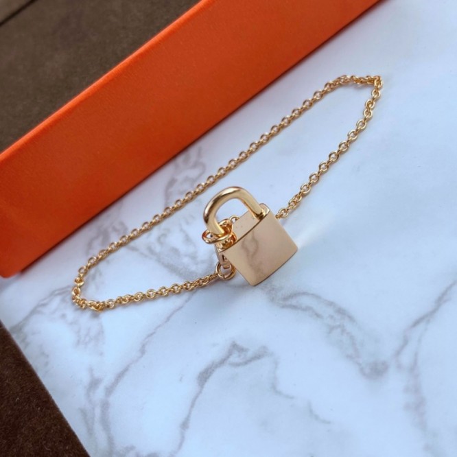 Hermes エルメス ・ブレスレット     