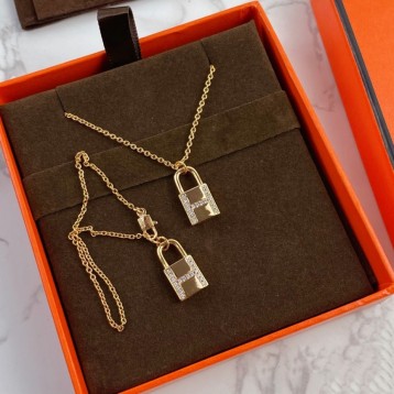 Hermes エルメス ・ネックレス Hermes エルメス ・ネックレス