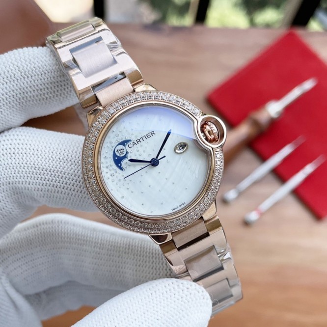 CARTIER BallonBleu バロンブルードゥカルティエ サントス-デュモン ウォッチの女性の腕時計