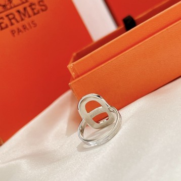 Hermes エルメス ・リング