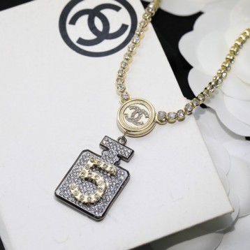 Chanel・ シャネルネックレス