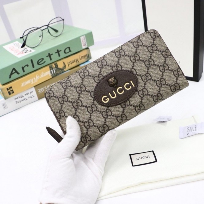 GUCCIネオヴィンテージ GGスプリーム ジップ 長財布