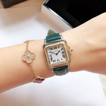 CARTIER Panthère de バロンブルードゥカルティエ サントス-デュモン ウォッチの腕時計