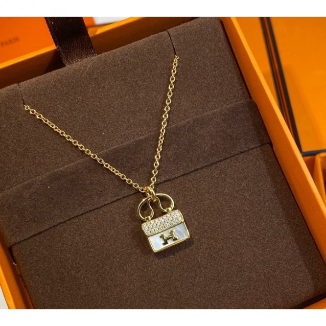 Hermes エルメス ・ネックレス