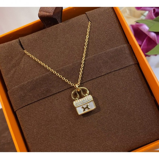 Hermes エルメス ・ネックレス