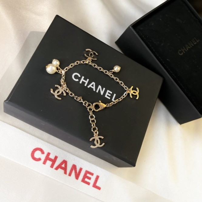 Chanel・ シャネルブレスレット