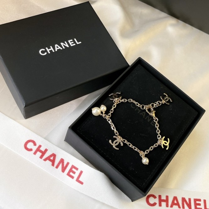 Chanel・ シャネルブレスレット