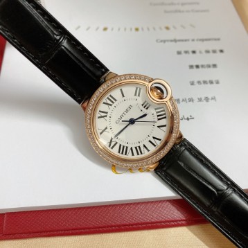 CARTIER BallonBleu バロンブルードゥカルティエ サントス-デュモン ウォッチの女性の腕時計 CARTIER BallonBleu バロンブルードゥカルティエ サントス-デュモン ウォッチの女性の腕時計