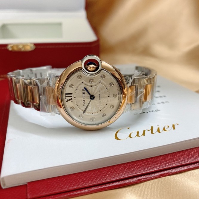 CARTIER BallonBleu バロンブルードゥカルティエ サントス-デュモン ウォッチの女性の腕時計