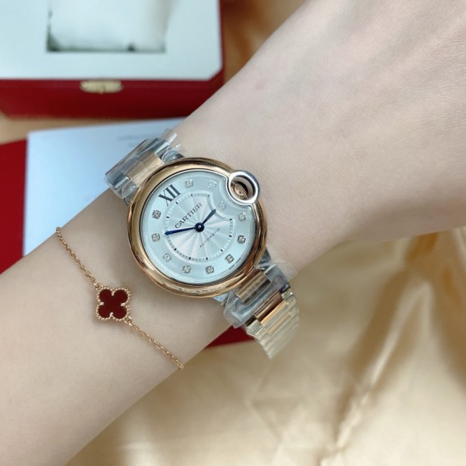 CARTIER BallonBleu バロンブルードゥカルティエ サントス-デュモン ウォッチの女性の腕時計