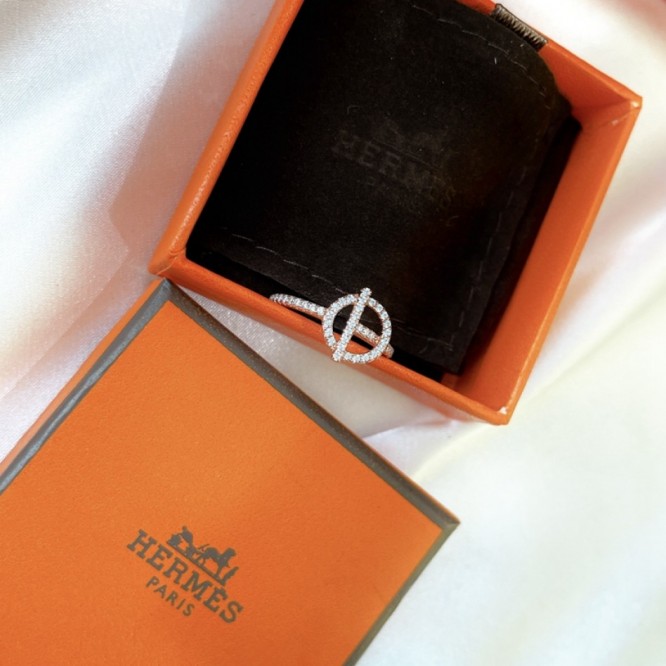 Hermes エルメス ・リング